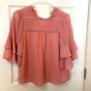 Beautiful spring blouse, size S. Worn two times!